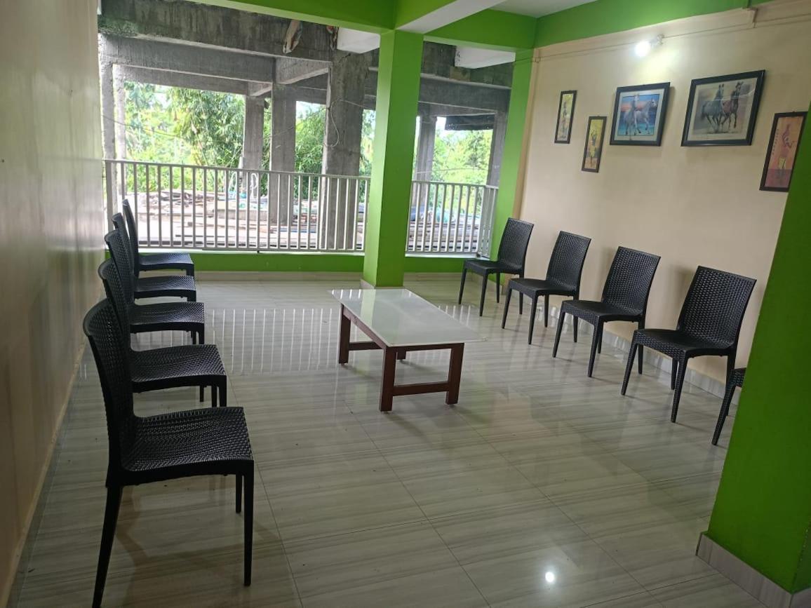 Hotel Kaziranga Holidays Exterior photo
