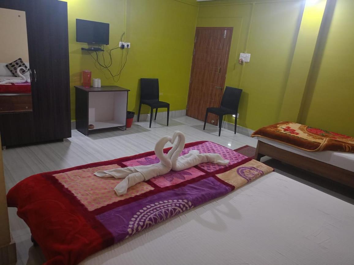 Hotel Kaziranga Holidays Exterior photo