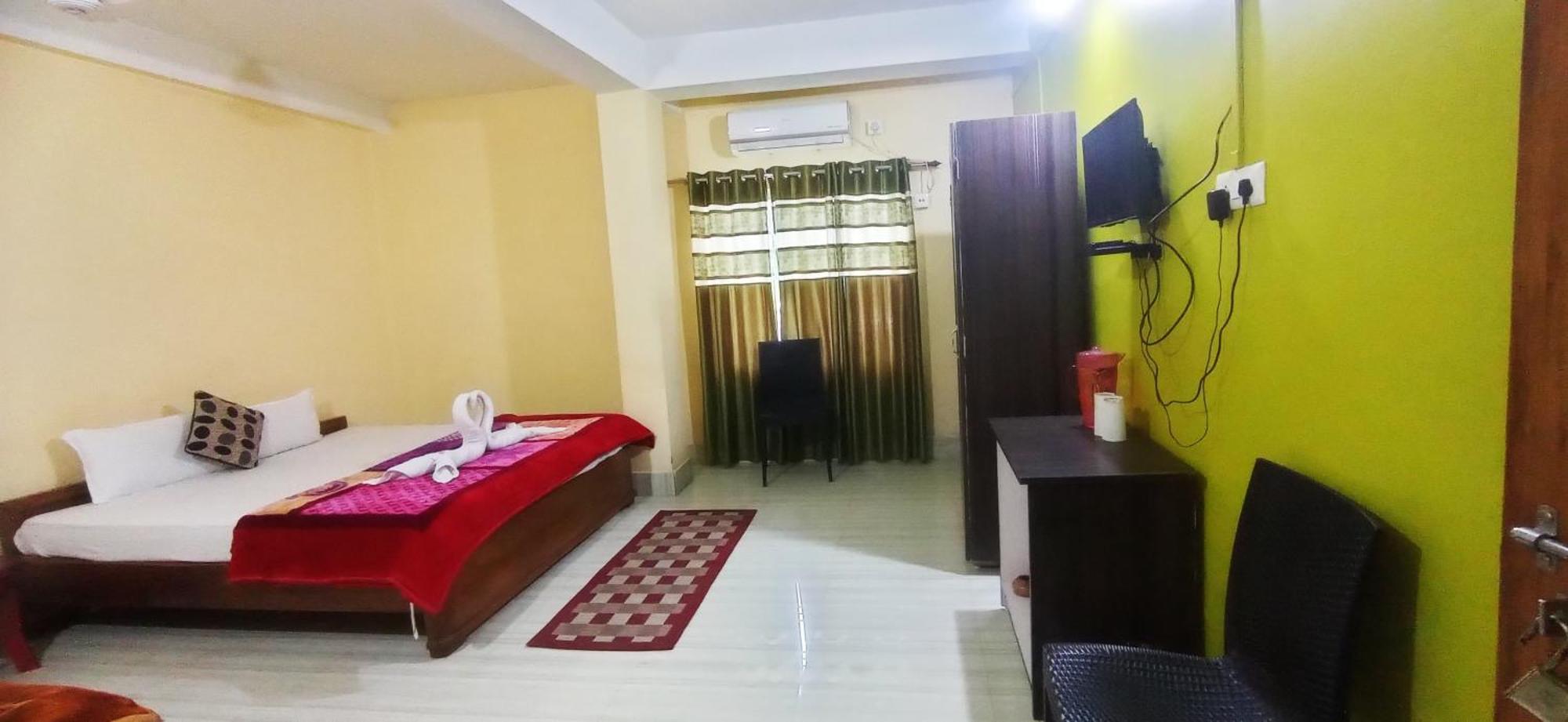 Hotel Kaziranga Holidays Exterior photo