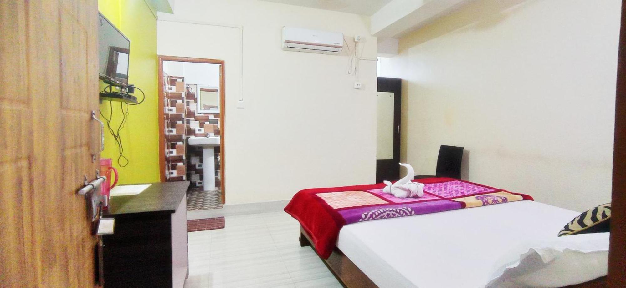 Hotel Kaziranga Holidays Exterior photo
